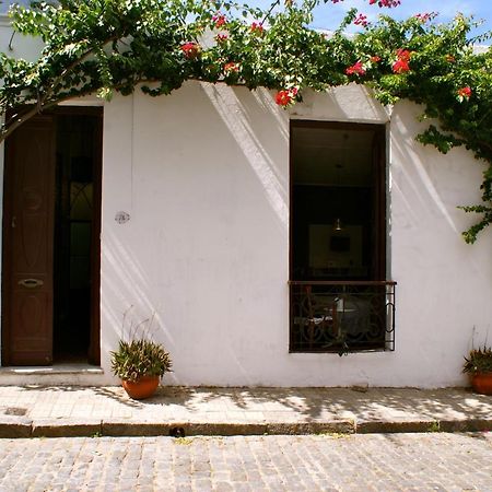 Estudio Taller De Tejas Colonia B&B Колония-дель-Сакраменто Экстерьер фото